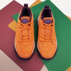 13859702-05ORANGE