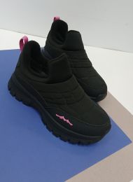 14859309-01BLACK
