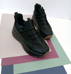 14888001-01BLACK