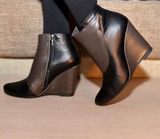������� ������� Ellena 701CH