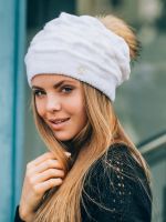 Шапка женская с внутренним подворотом и меховым помпоном Генуя