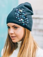 двухслойная шапка с разноцветными камнями Дублин